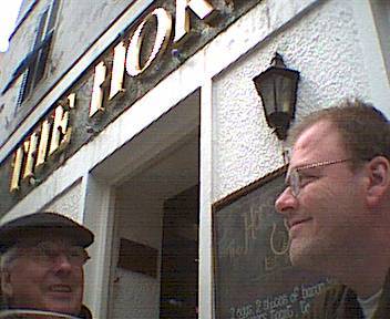 a pint of plain is your only man (schrieb wer? wann? und wurde unter anderem von wem wohl wieder &uuml;bersetzt? L&ouml;sungen bitte jeder f&uuml;r sich behalten und dran freuen, dass mans weiss.)